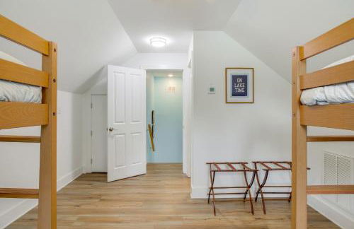 Lakefront Home with Hot Tub and Dock in Cross Hill! - Foto 29