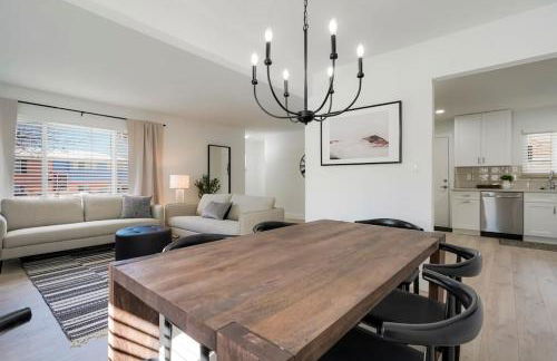 5-Bedrooms! Stylish and Modern Home, Pets Welcome! - Foto 19