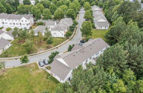 Peaceful, townhome in Hope Valley Farms - Foto 10