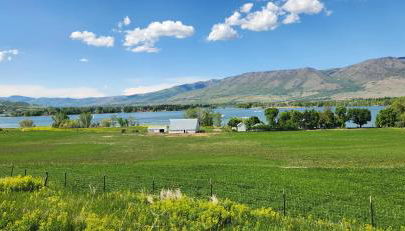 Mountain Chalet Near Snowbasin, 2BR - Foto 4