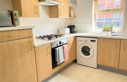 Artistic, Bright & Spacious 3 Bedroom Home - Foto 42