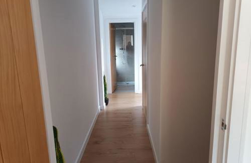 Stylish 3 Bed Apt Sea Views Near the Beach 2B - Foto 36