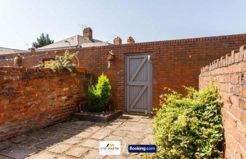 Comfy 3bed House By StirkMartin Stays Short Lets & Serviced Accommodation Cardiff With Free Parking & 8mins to City Centre - Foto 26