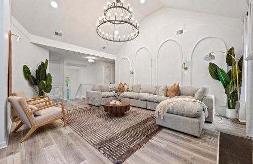 6BD 3BA Designer Oasis Sleeps 14 ATL Metro - Foto 11