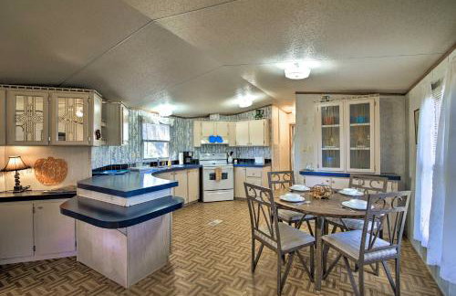 Quiet Utopia Retreat: Deck & Hill Country Views - Foto 5
