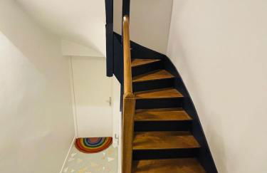 T2 au calme - 5 min à pied de la gare et 10min à pied du centre historique - Stationnement - Foto 22