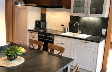 BERGSUCHT-Ruhpolding, Traumlage am sonnigen Südhang, kostenlose Parkplätze, schnelles WLAN, ruhige Sackgasse, NETFLIX inklusive - Foto 30