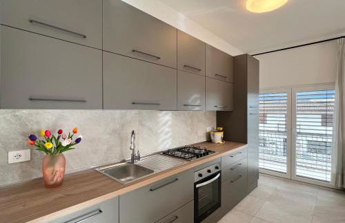 CASA PAOLA Central Stay by the Lake - Foto 22