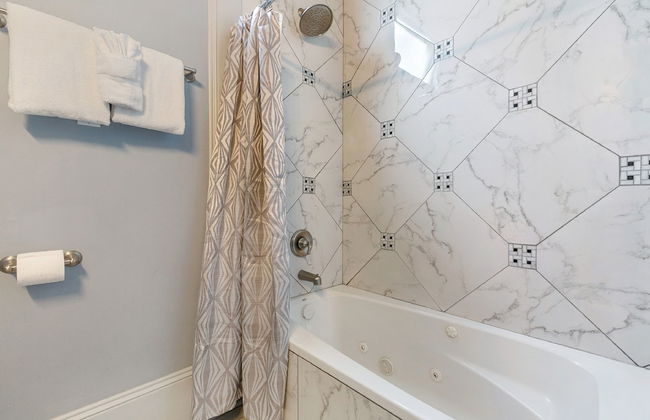 Modern 1-BD Near French Quarter | Walk to Superdome - Foto 13