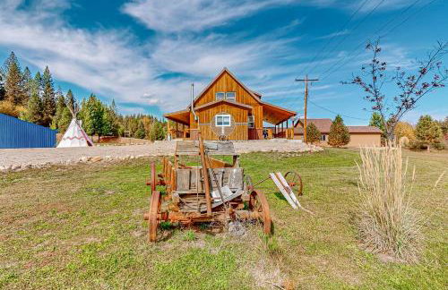 Rustic Cabin with Decks and Hot Tub in Garden Valley! - Foto 29