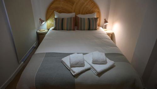 Downtown Cosy - Photo 1