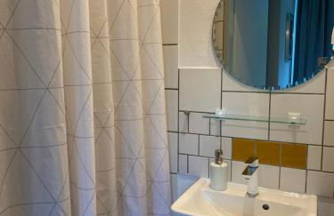 Zentrale Ferienwohnung mit Balkon in Aachen - Foto 9