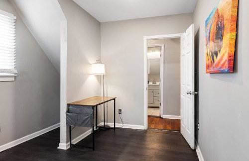 Historic CozySuites 4BR 2BA with a modern touch - Foto 6