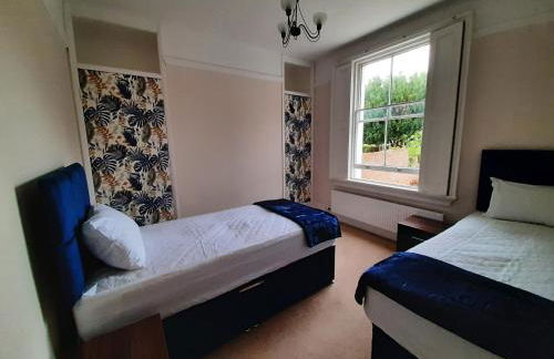 Wokingham - Central 2 beds home with parking - Foto 13