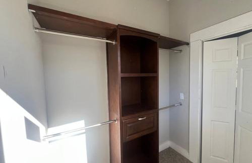 Enjoy Peace of Mind with a Modern Touch of Class - Foto 23