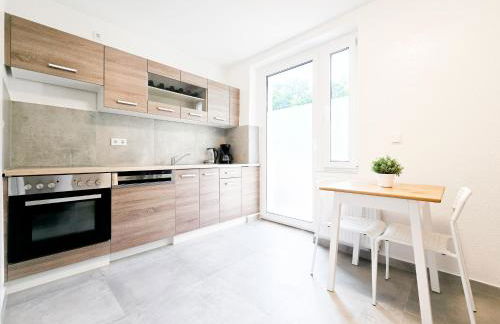 Tolstov Apartments - Monteurwohnungen mit 3 Zimmern , Balkon und Parkplatz - Photo 3