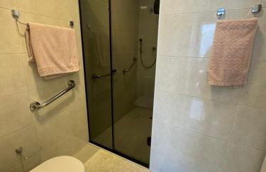 Apartamento 01 quadra da praia - LUXO Praiamar Residence - Foto 12