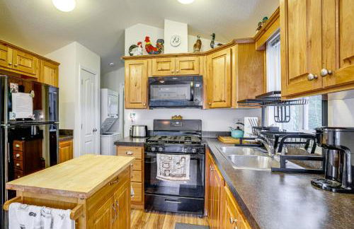 Remote Workers Welcome Tiny Home in Port Angeles! - Foto 9