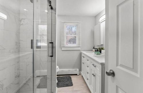 Falmouth Paradise 4BR FirepitFireplace - Foto 27