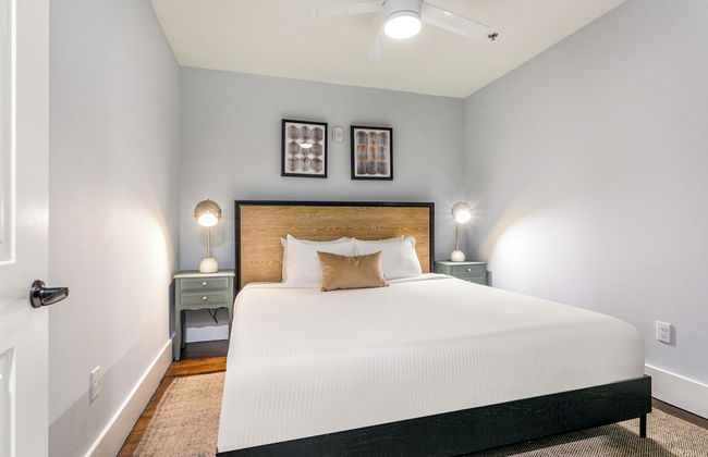 The Irish House - Photo 18