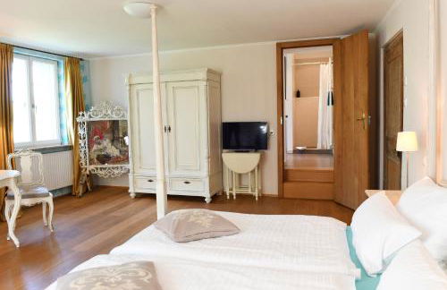 Haus Keppelborg: ZI Elisabeth mit Burgmauerblick - Foto 4