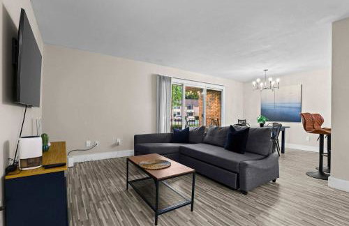 The Ultimate Rochester Getaway Cozy & Inviting - Foto 4