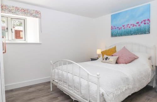 Bumblebee Cottage - Photo 20