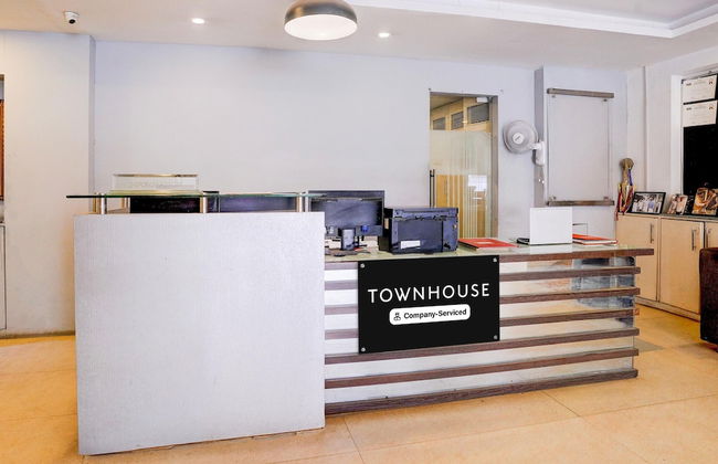 Blissful Stays at The Habitat Khar Mumbai - Photo 3