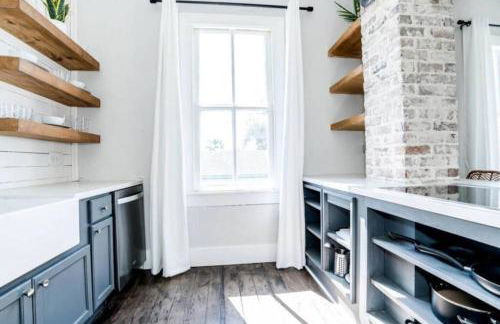 Historic Galveston homes, close to all the island has to offer - Foto 17