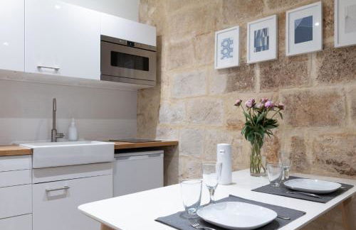 Design & Cosy - Centre historique Ecusson - Foto 15