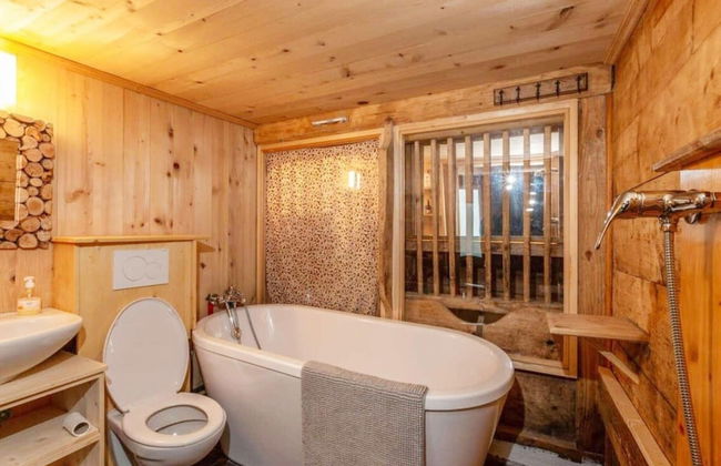 Chalet in Rossiniere With Sauna and Mountain Views - Foto 17