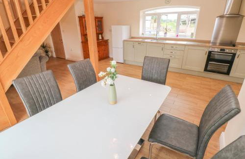 Woodpecker Barn - Foto 7