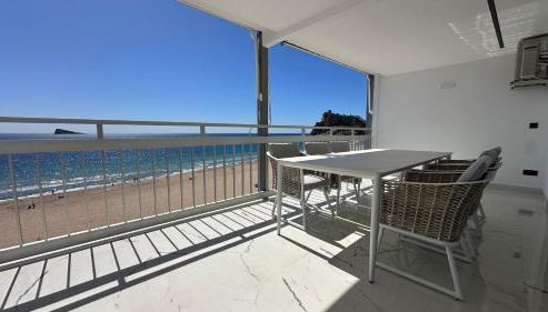 Esmeralda, Benidorm Beachfront Poniente, 1st line Frontal Seaview, Ocean Terrace - Foto 2