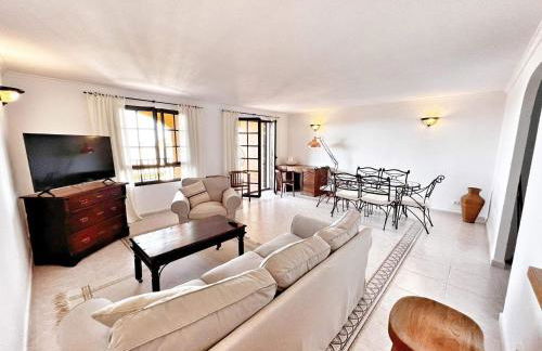 Luxury Apartments Mascarat - Photo 2