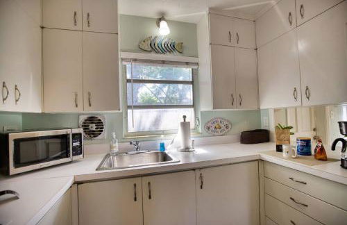 Vintage Vibes - Grill, Chill & Beach Thrills - Foto 10