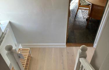 Cottage 7 mins from Henley with gated parking - Foto 11