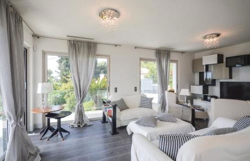 Exceptional Villa with Sea View, Pool & Privacy - Foto 11