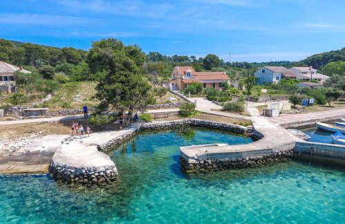 Beachfront Holiday House Zita - Foto 2