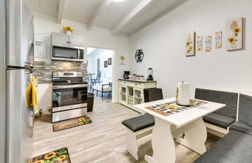 Cozy Fort Walton Beach Escape with Private Patio! - Foto 2