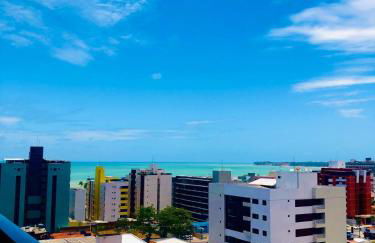 Apartamento Completo na praia com terraço privativo - 2 quartos - Photo 1