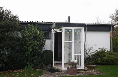 Attraktiver Bungalow in Warwerort an der Nordsee - Foto 2