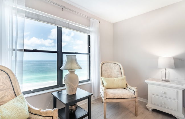 Reflections Gulf Front With Ocean Views 2 Bedroom Condo by RedAwning - Foto 6