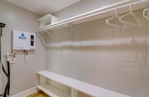 Mountain Retreat in Commerce with Billiards and Darts - Photo 15