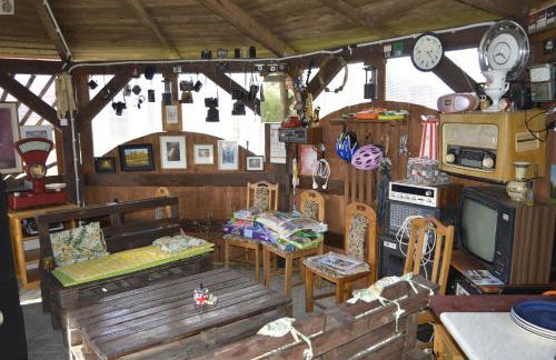 Mały Biały Domek Jeżyczki - Foto 21