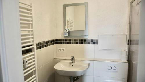 Großzügige Monteurwohnung mit TOP Anbindung - Foto 2, Shower