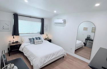 Private 1BR 1BA Suite, Kitchen, Fireplace, Parking - Foto 15