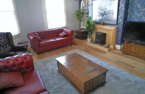 Marketplace Glastonbury - Photo 51