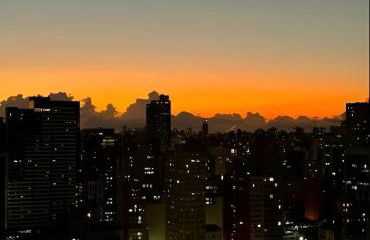 Studio perto Shopping Estação com Piscina interna aquecida, Academia e Terraço Lindo pôr do Sol - Foto 10