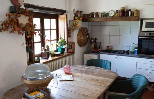 Beautiful Castle in Le Veurdre with Private Pool - Foto 22