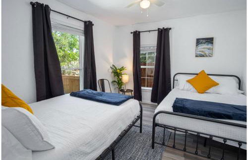 Charming 4br/2ba Only 5 Mins Downtown & Riverwalk - Foto 24